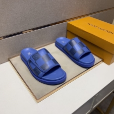 Louis Vuitton Slippers